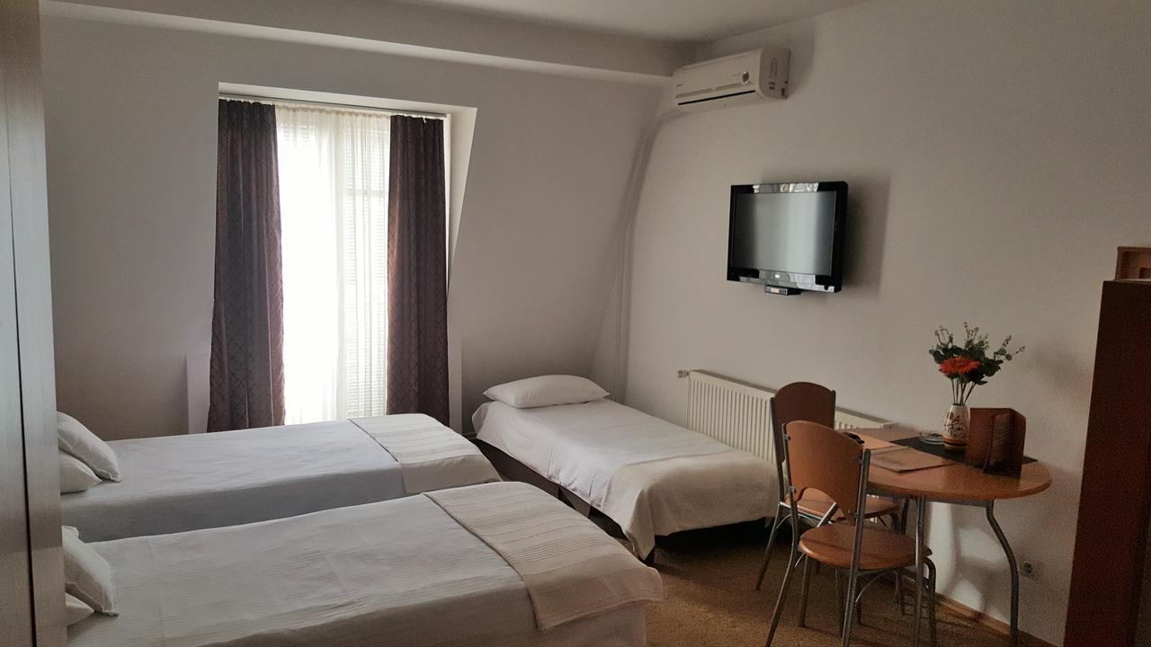 Hotel Topcider 베오그라드 외부 사진